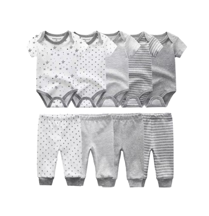 🎉BUNDLE DEAL! Enjoy the Everyday Romper Set + FREE 6‑Pair Socks Bonus!✨