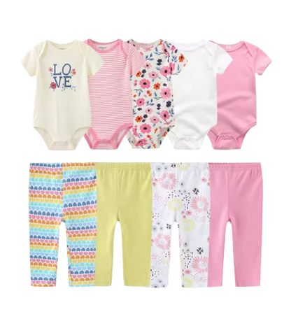 🎉BUNDLE DEAL! Enjoy the Everyday Romper Set + FREE 6‑Pair Socks Bonus!✨