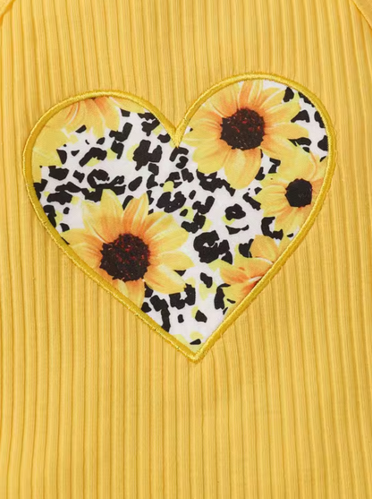 The Estrella - Baby Girl 3PCS Heart Print Top Skirt & Headband Summer Outfit Set