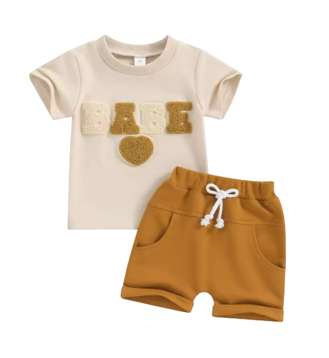 The Devon - Baby Unisex Fuzzy Heart Letter Embroidery Short Sleeve T-Shirts & Shorts 2