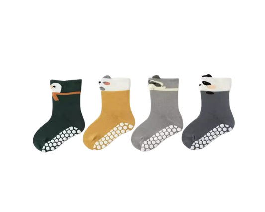 The Cassius - Baby Unisex 4 Pairs Anti-Slip Dot Floor Socks Panda Pattern Mid-Calf Walking Socks
