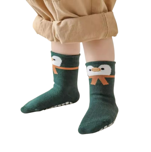The Cassius - Baby Unisex 4 Pairs Anti-Slip Dot Floor Socks Panda Pattern Mid-Calf Walking Socks