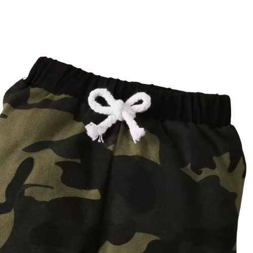The Ambrose - Newborn Baby Boy 3-Piece Camouflage Outfit Set – Daddy Print Shirt, Pants & Hat